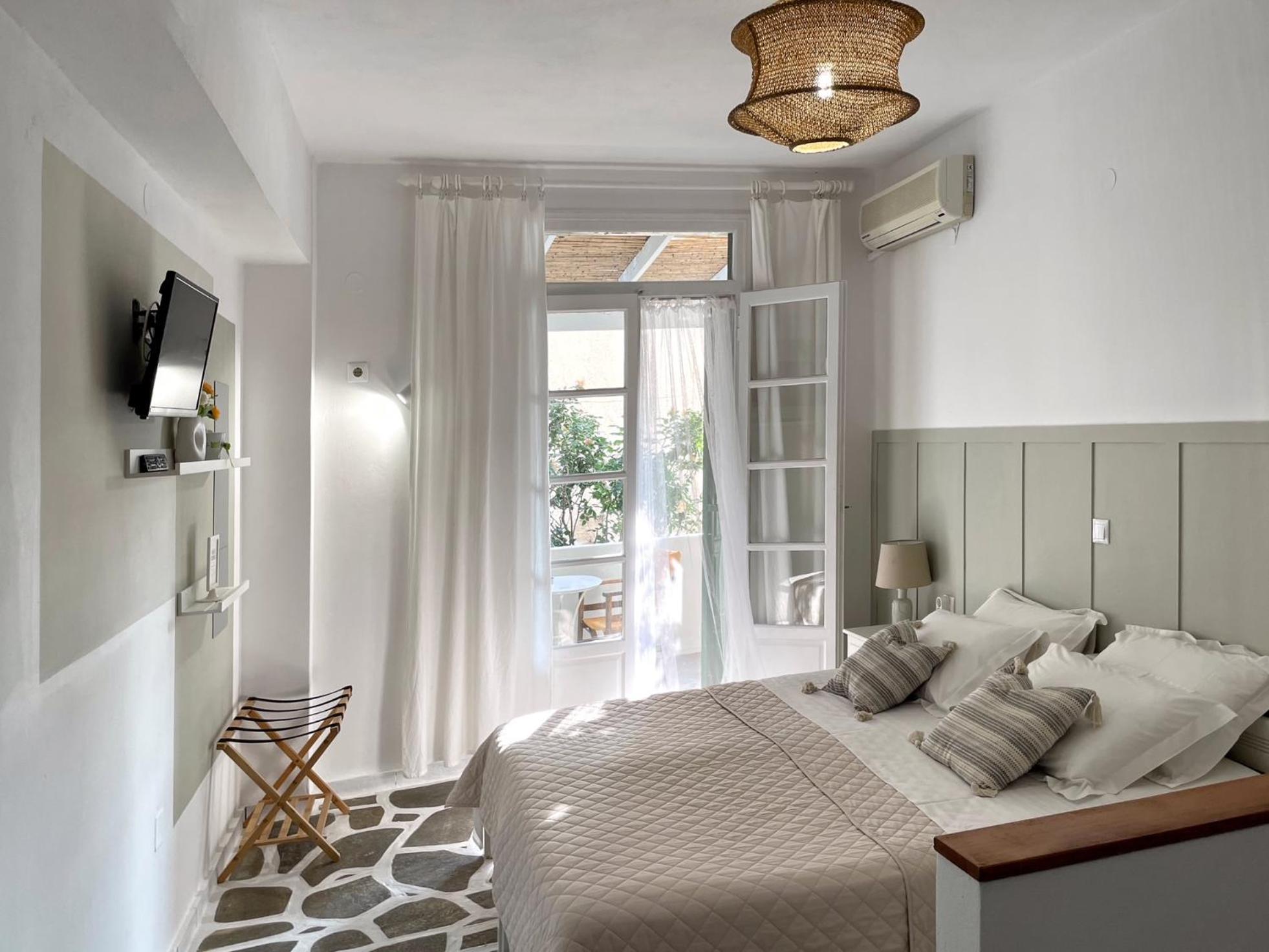 Georgios Milos Adámas Extérieur photo