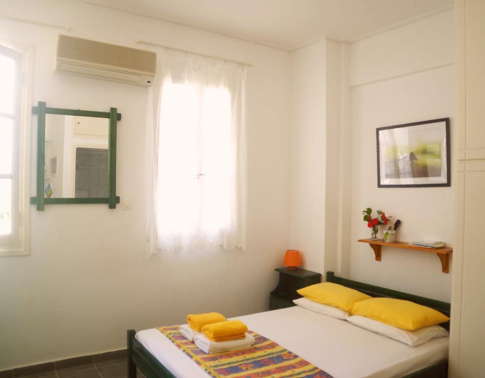 Georgios Milos Adámas Extérieur photo